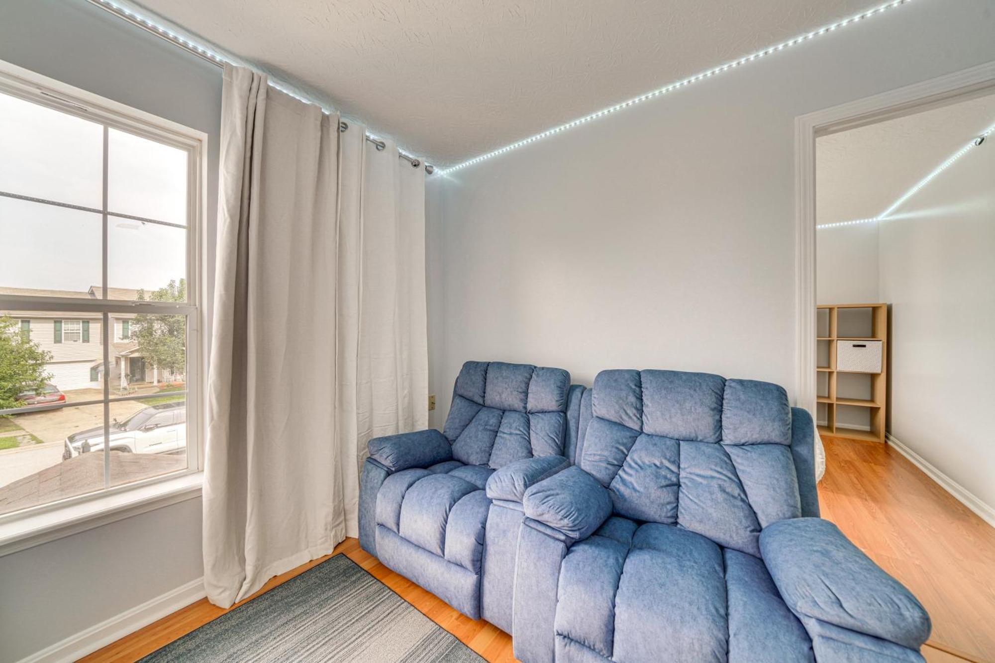 Holiday home With Large Yard 15 Mi To Downtown! *